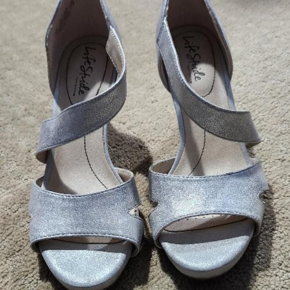 Life Stride Mega Strappy Open=toe heels silver metallic